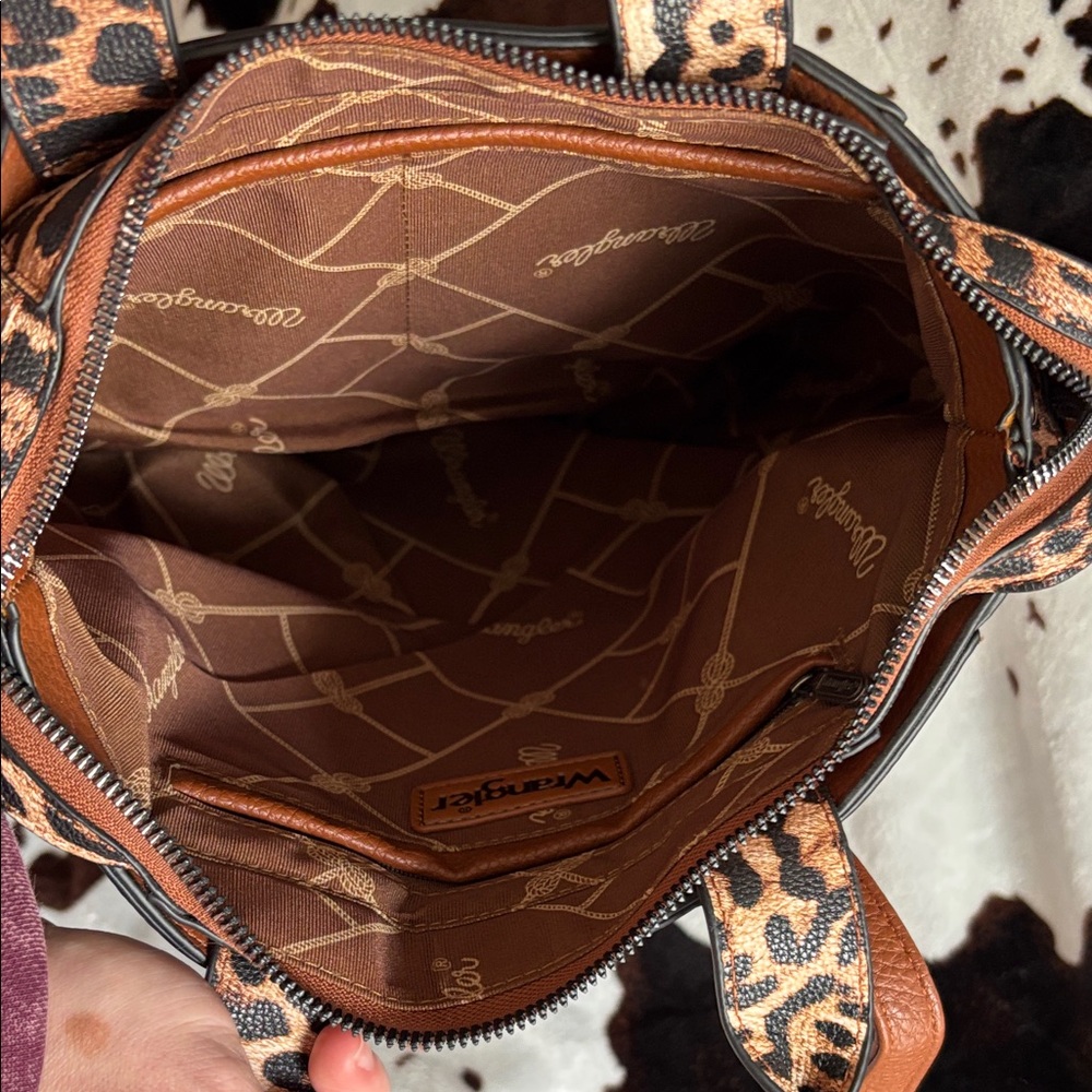 Wrangler Tan and Leopard-Print Tote Bag - Picture 3 of 3